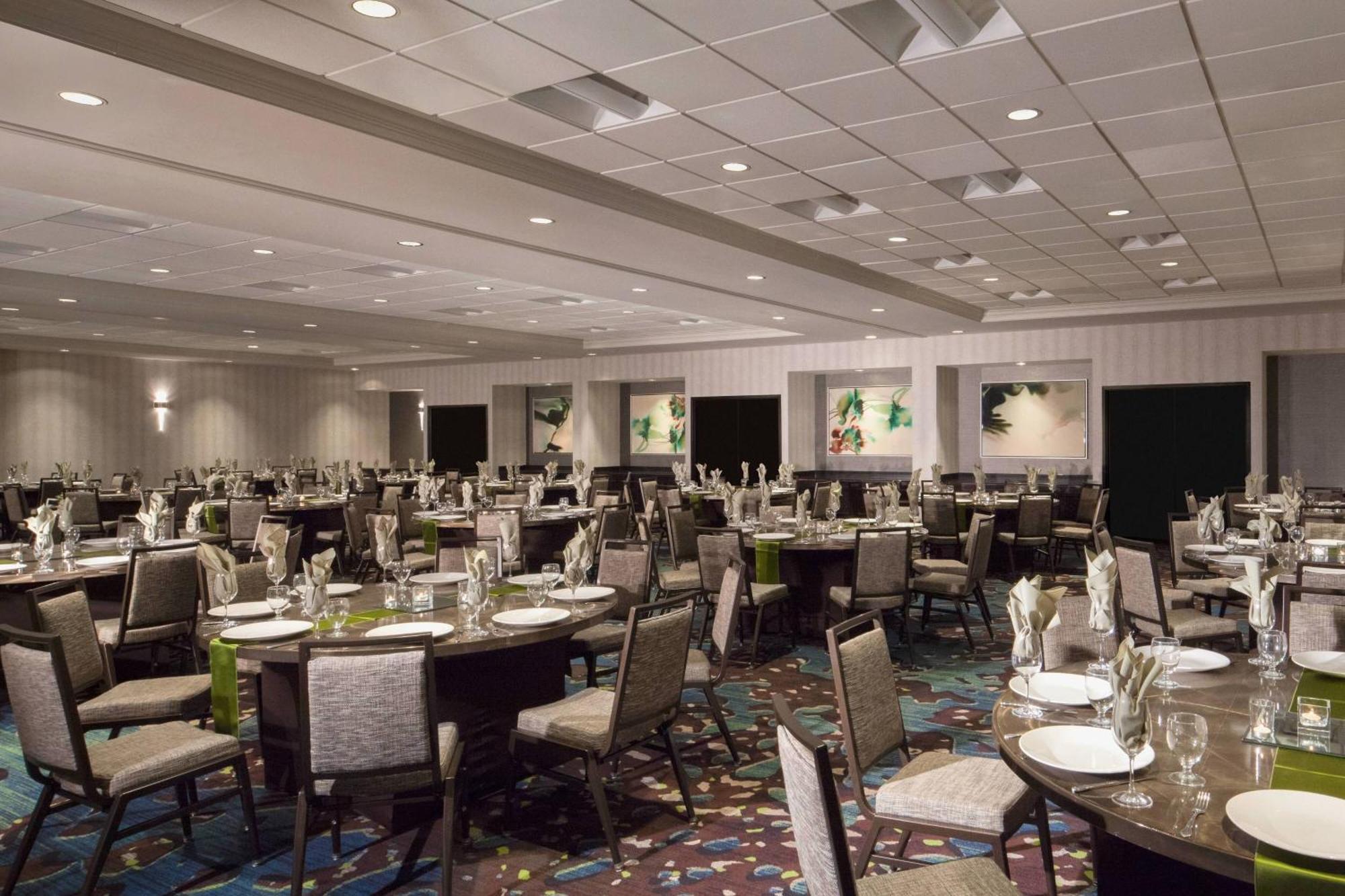 Dallas Marriott Suites Medical/Market Center Εξωτερικό φωτογραφία