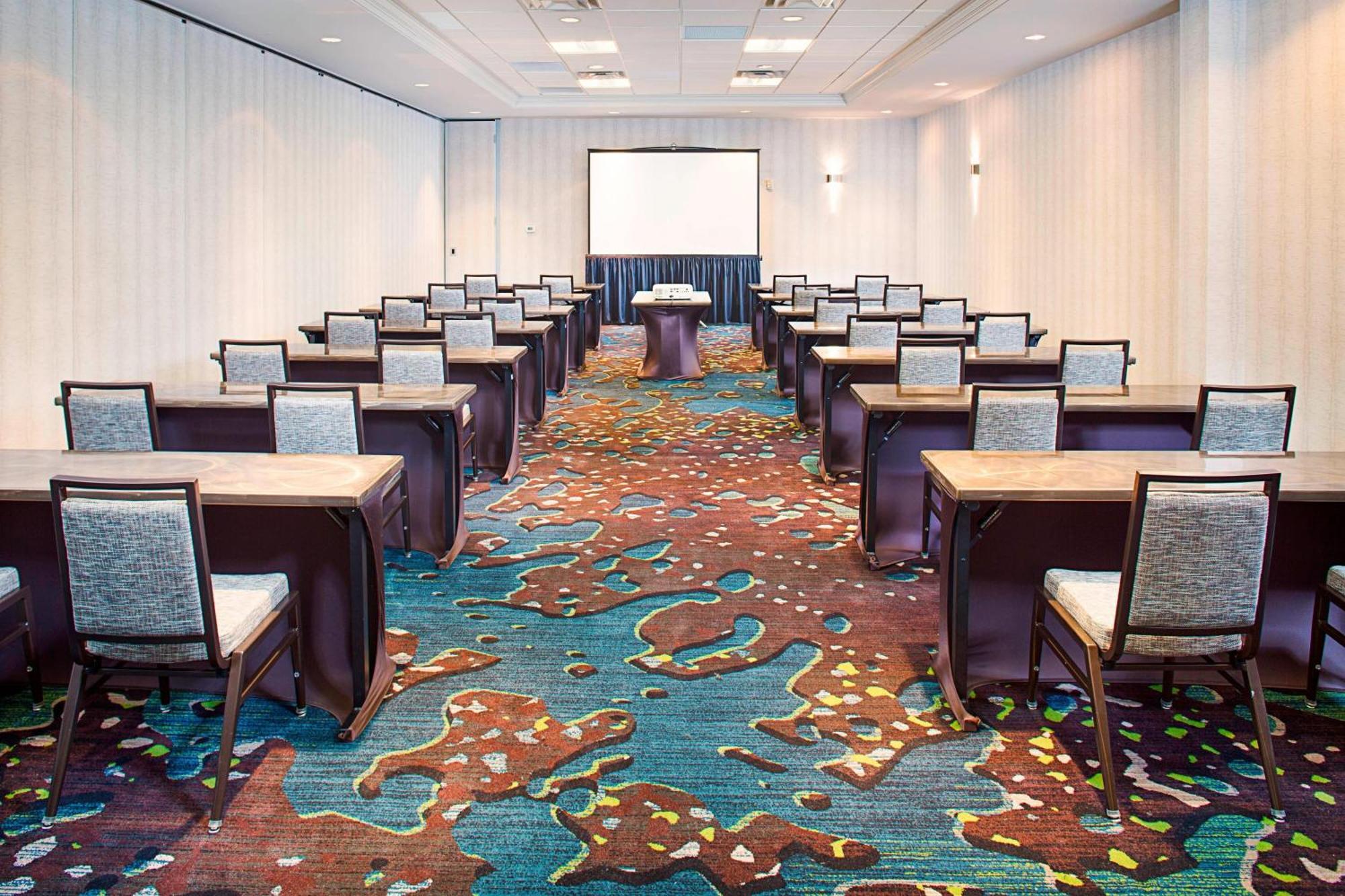 Dallas Marriott Suites Medical/Market Center Εξωτερικό φωτογραφία