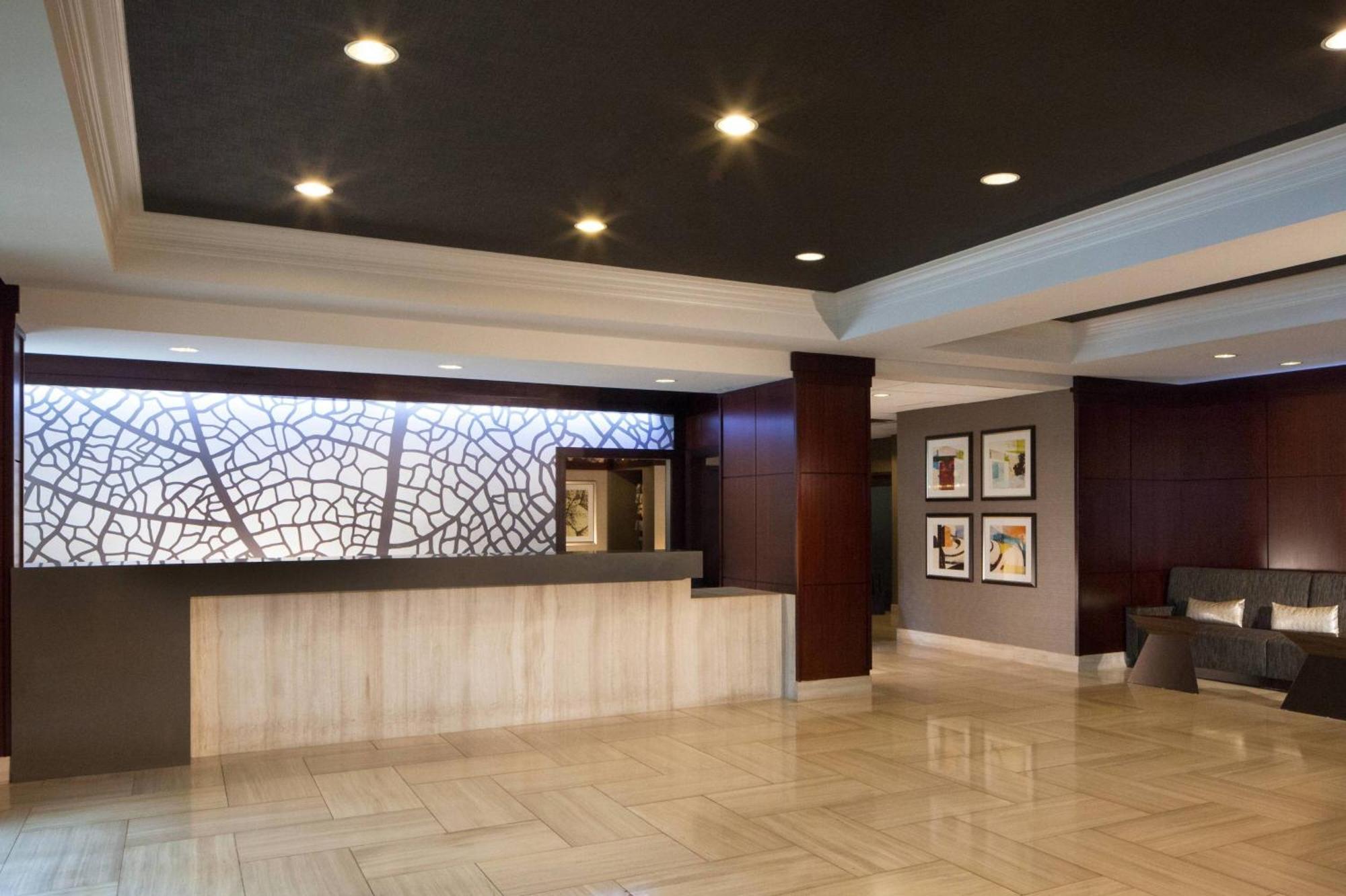 Dallas Marriott Suites Medical/Market Center Εξωτερικό φωτογραφία